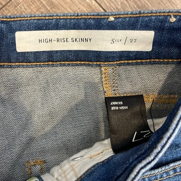 PILCRO High Rise Skinny Jean size 27 (Anthrpologie)